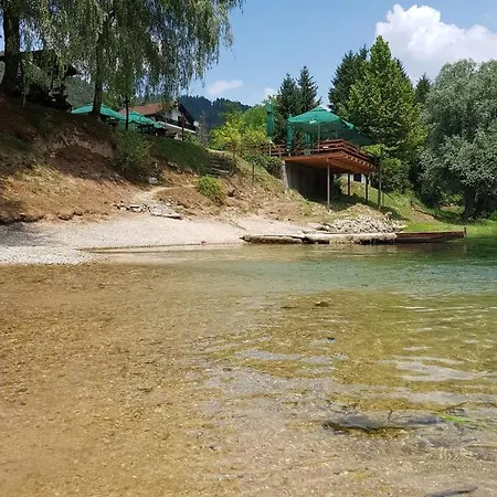 Apartman Stari Grad - Ostrozac Na Uni - Bihac Cazin Exterior photo